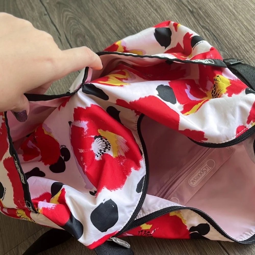 NWOT LeSportSac Floral Crossbody Bag